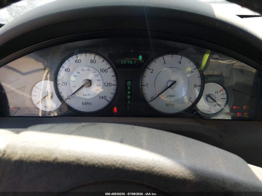 2C3CA5CV1AH206413 2010 CHRYSLER 300 photo no. 7