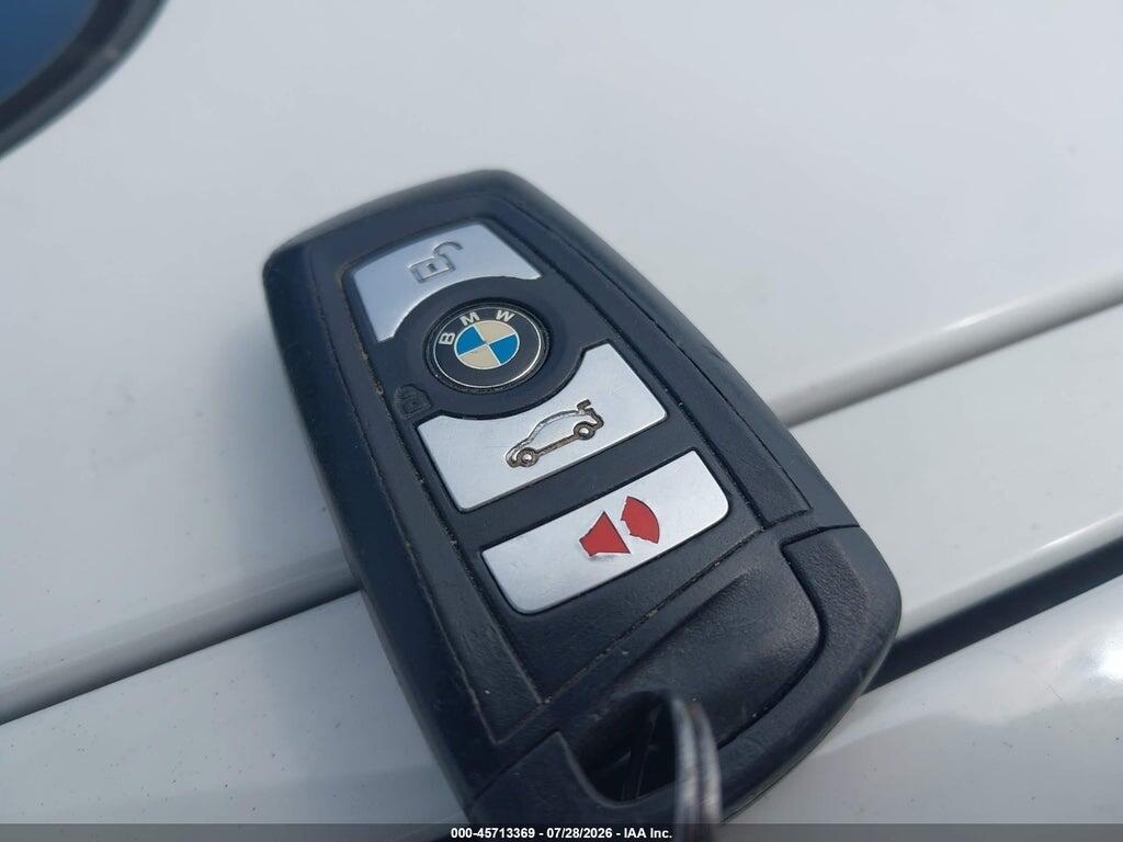 WBA8E1G53JNU93069 2018 BMW 320I photo no. 11
