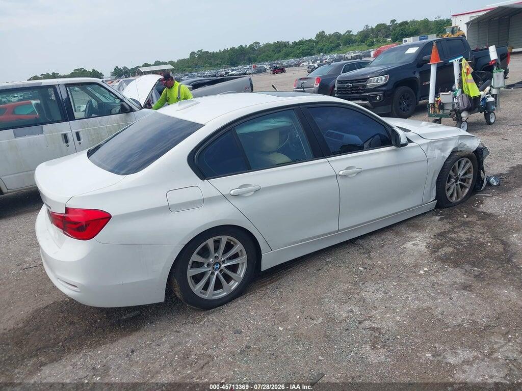 WBA8E1G53JNU93069 2018 BMW 320I photo no. 4