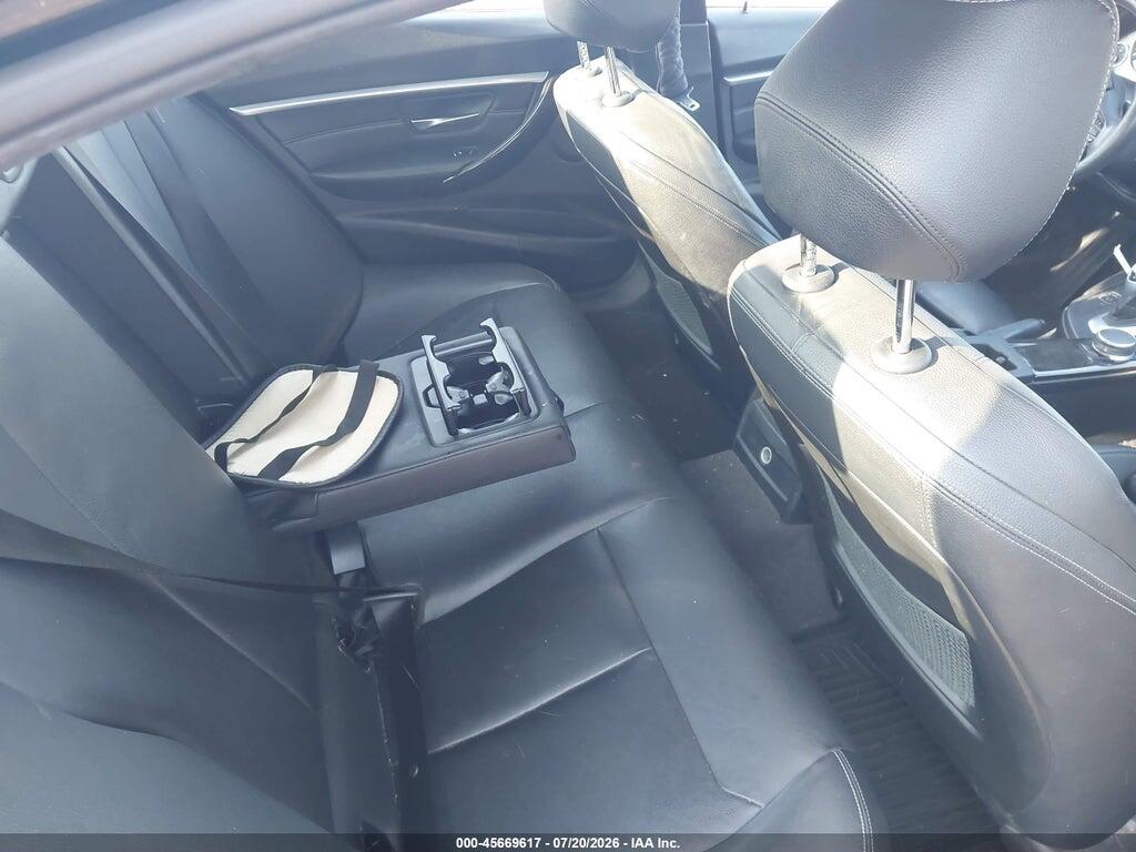 WBA8D9G56JNU72069 2018 BMW 330I photo no. 8