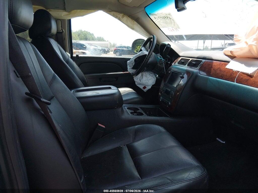 3GNTKFE35BG259666 2011 CHEVROLET AVALANCHE 1500 photo no. 5