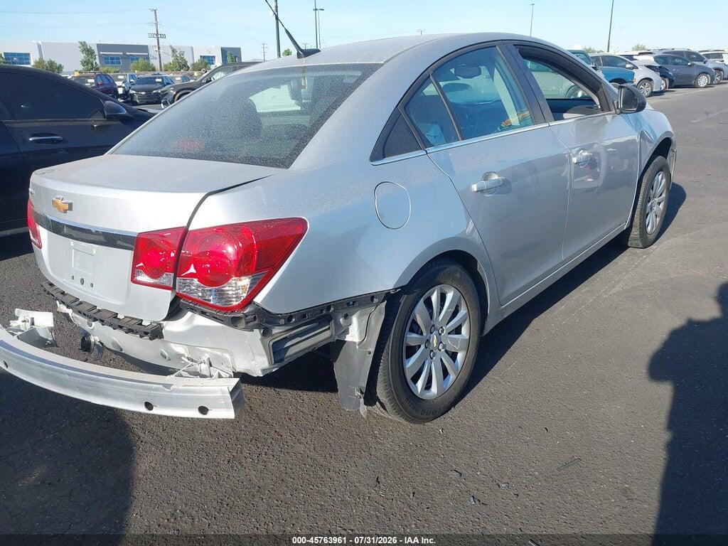 1G1PC5SH1B7106210 2011 CHEVROLET CRUZE photo no. 4