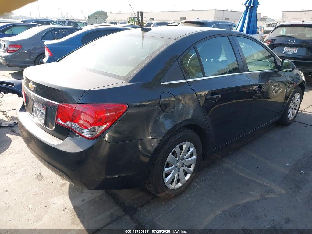 1G1PC5SH7B7295252 2011 CHEVROLET CRUZE photo no. 4