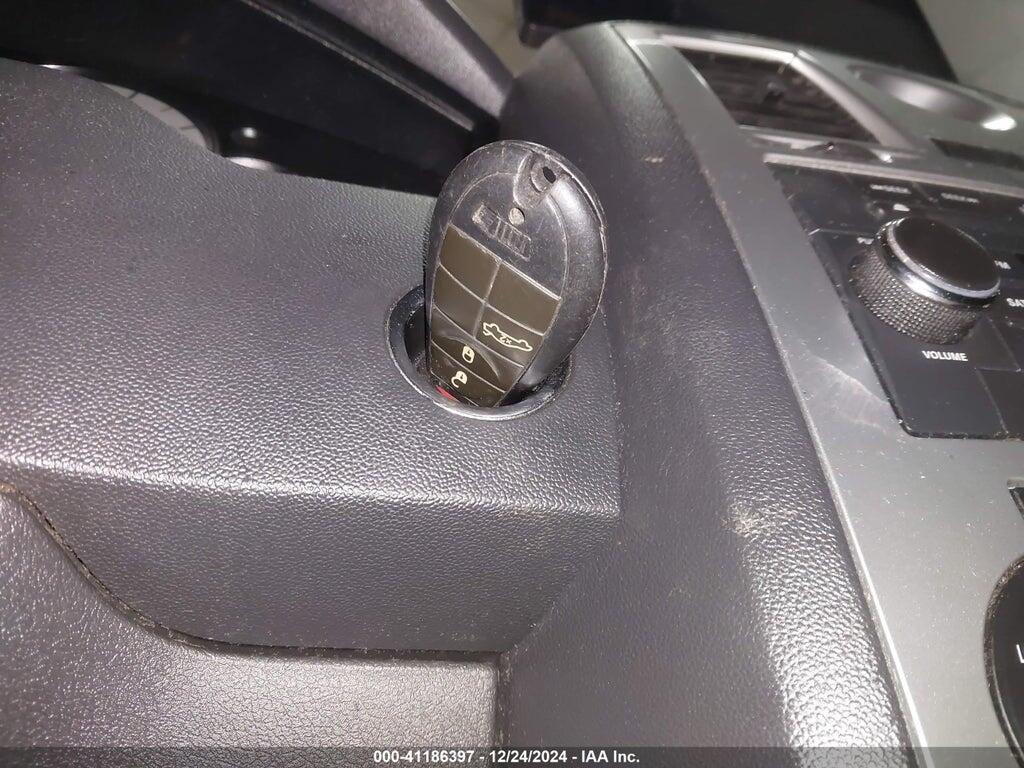 2C3CA5CV0AH264609 2010 CHRYSLER 300 photo no. 11