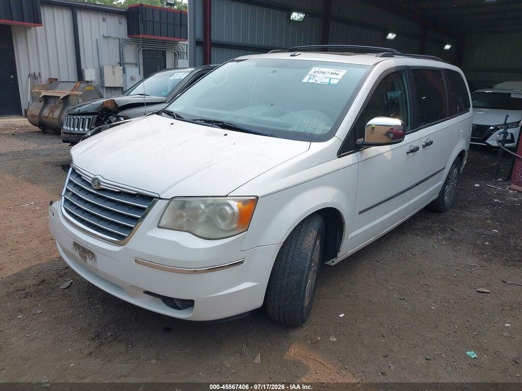 2A4RR7DX9AR448848 2010 CHRYSLER TOWN & COUNTRY photo no. 2