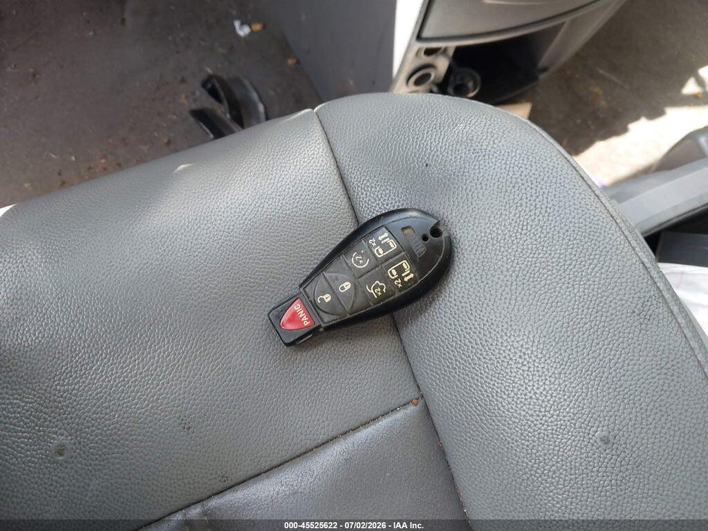 2A4RR5D13AR133933 2010 CHRYSLER TOWN & COUNTRY photo no. 11