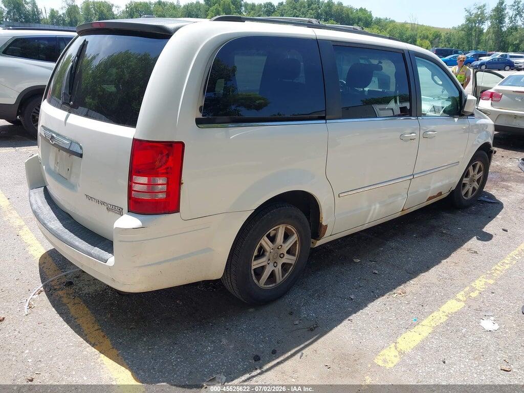 2A4RR5D13AR133933 2010 CHRYSLER TOWN & COUNTRY photo no. 4