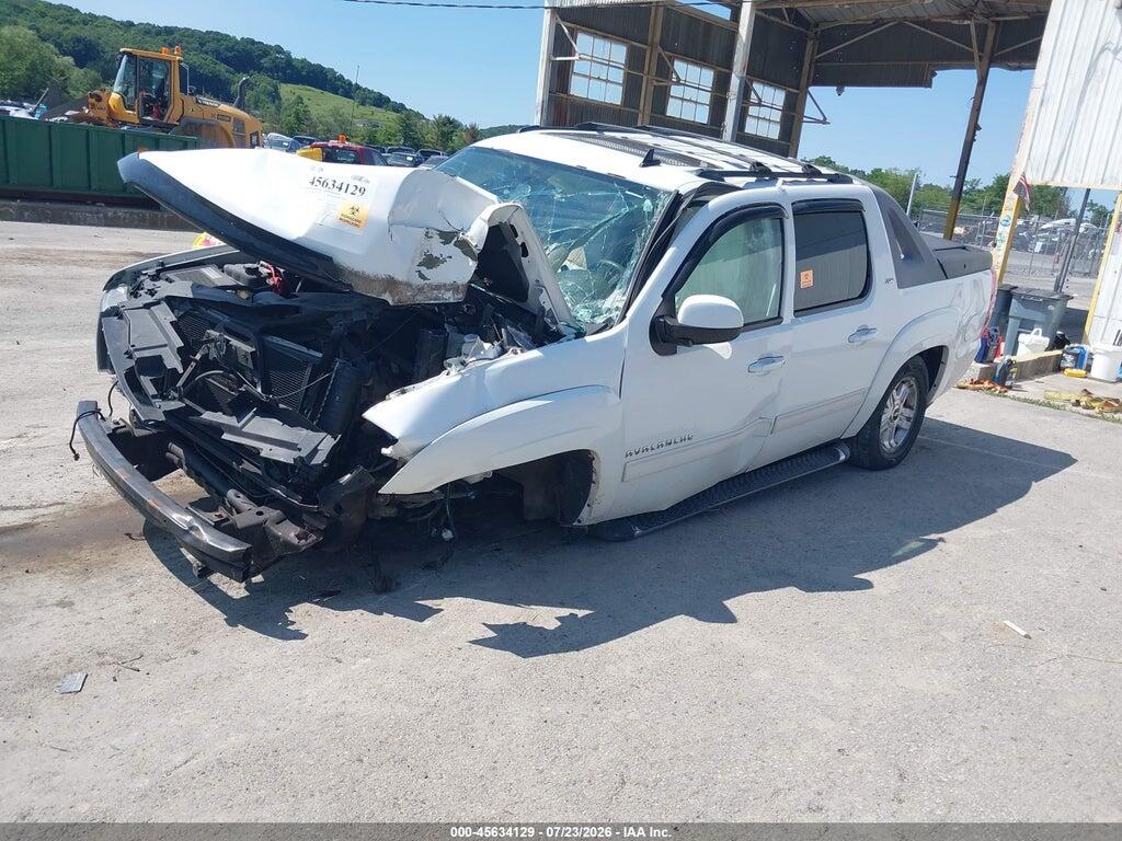 3GNVKFE07AG127814 2010 CHEVROLET AVALANCHE 1500 photo no. 2