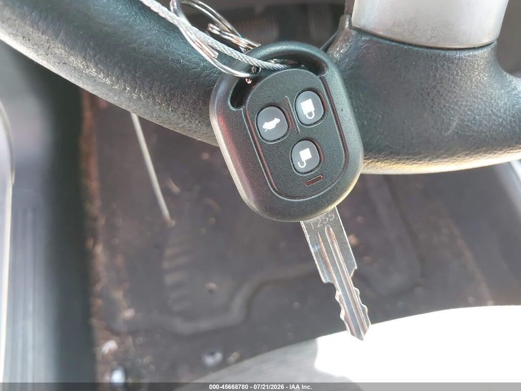 KL1TG5DE3AB124045 2010 CHEVROLET AVEO photo no. 11