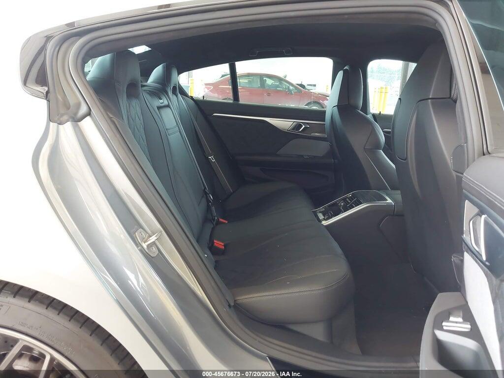 WBSGV0C09PCL06210 2023 BMW M8 GRAN COUPE photo no. 8
