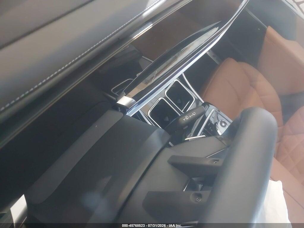 WBA23EH01PCN26385 2023 BMW 740 photo no. 7
