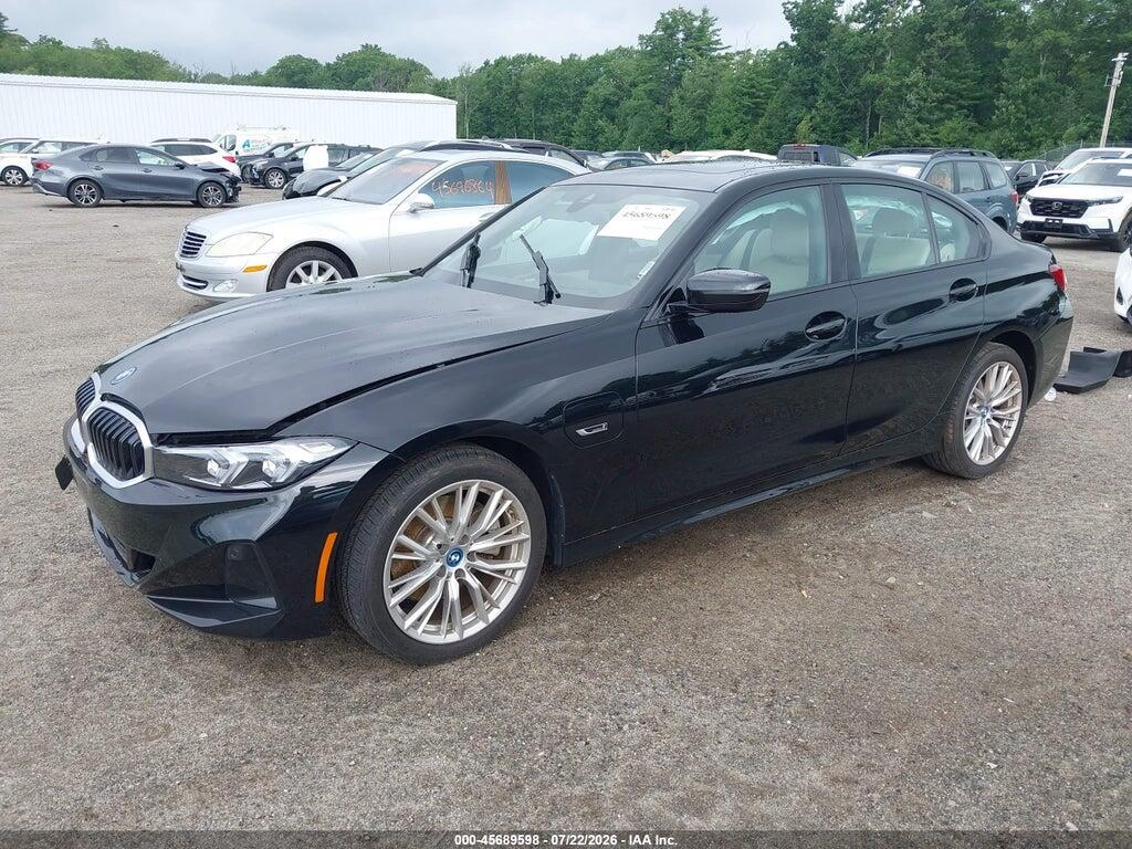 3MW39FS06P8D54668 2023 BMW 330E photo no. 2