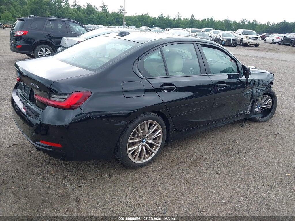 3MW39FS06P8D54668 2023 BMW 330E photo no. 4