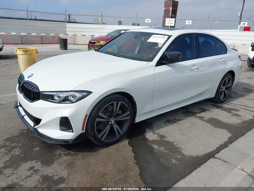 3MW69FF06P8D08135 2023 BMW 330I photo no. 2
