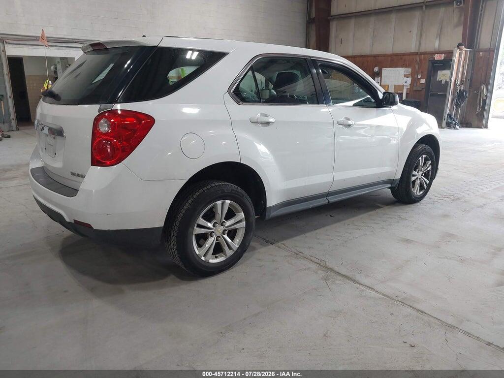 2CNFLCEC5B6424575 2011 CHEVROLET EQUINOX photo no. 4