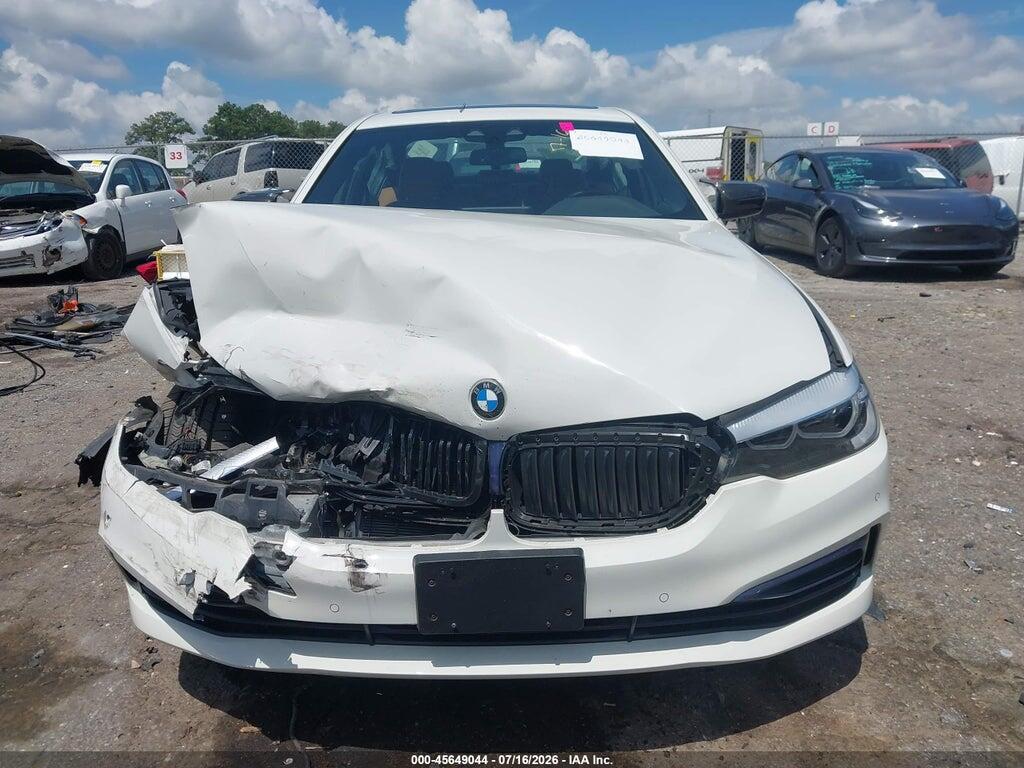 WBAJE7C5XKWW16467 2019 BMW 540I photo no. 11