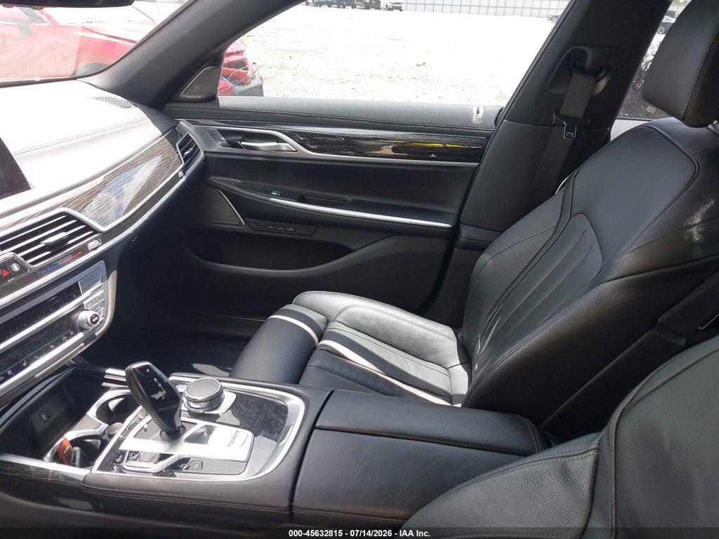 WBA7E2C50KB218558 2019 BMW 740I photo no. 5