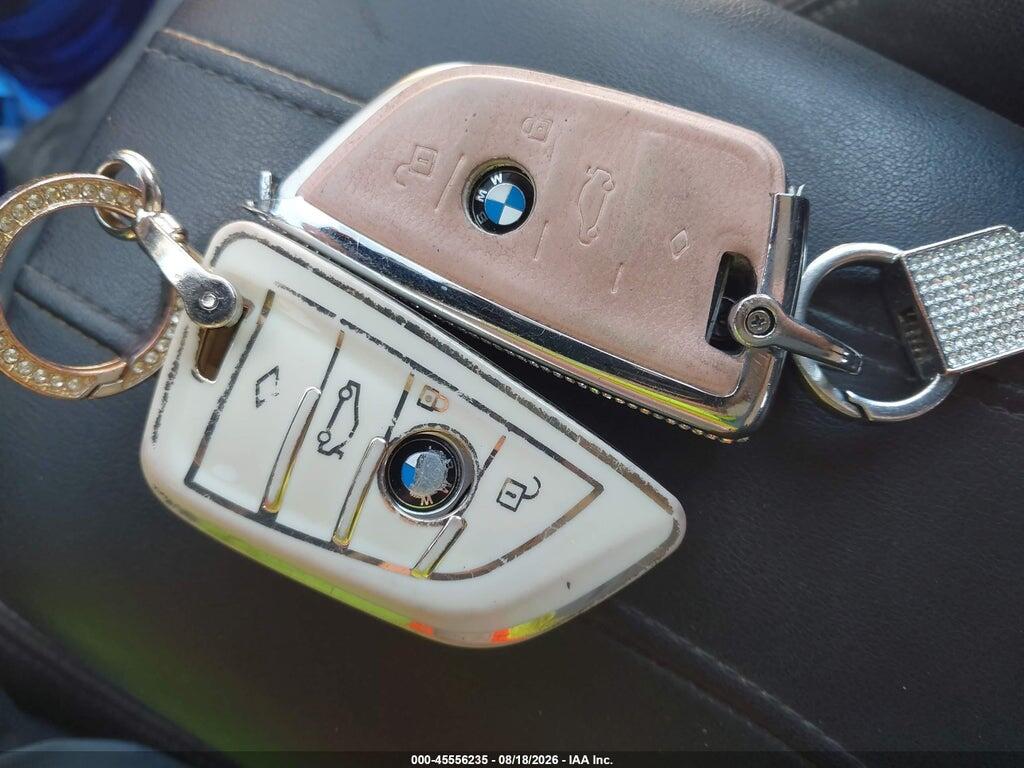 WBA7E2C58KB216833 2019 BMW 740I photo no. 11