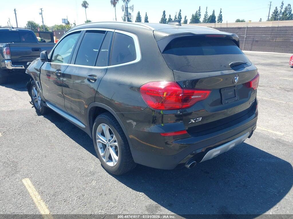5UXTR7C57KLE96677 2019 BMW X3 photo no. 3