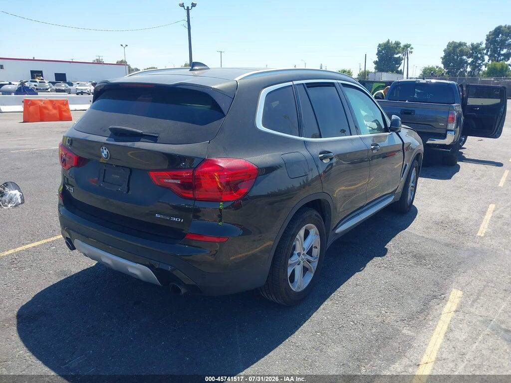 5UXTR7C57KLE96677 2019 BMW X3 photo no. 4