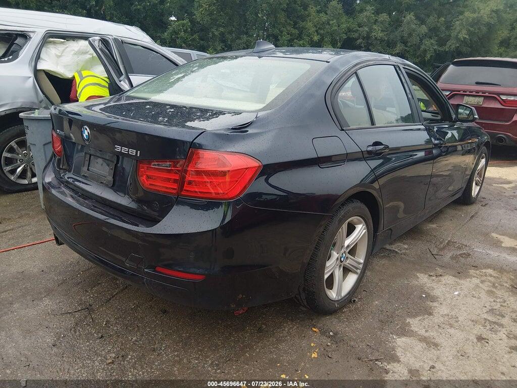 WBA3B5C57DF595389 2013 BMW 328I photo no. 4