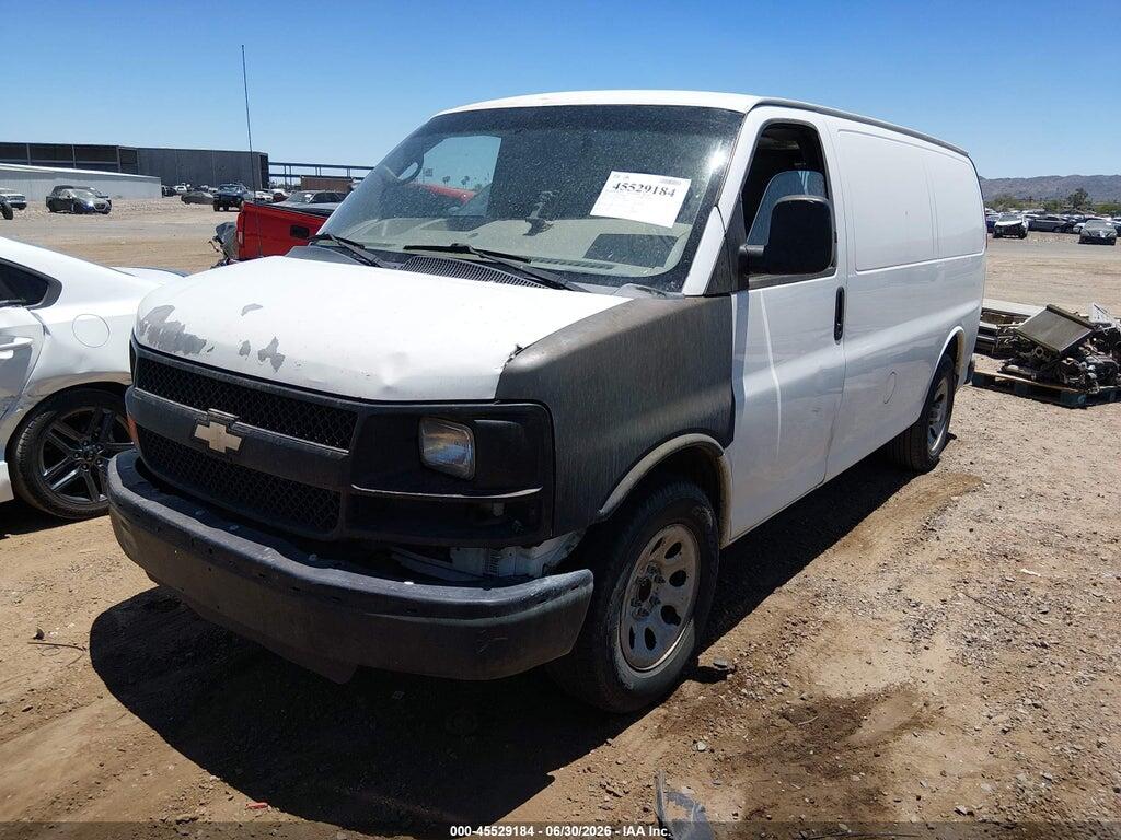 1GCSGAFX5B1111929 2011 CHEVROLET EXPRESS 1500 photo no. 2