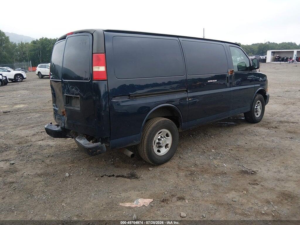 1GCWGFCA7B1155073 2011 CHEVROLET EXPRESS 2500 photo no. 4