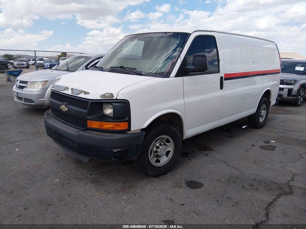 1GCWGFCA1B1113918 2011 CHEVROLET EXPRESS 2500 photo no. 2