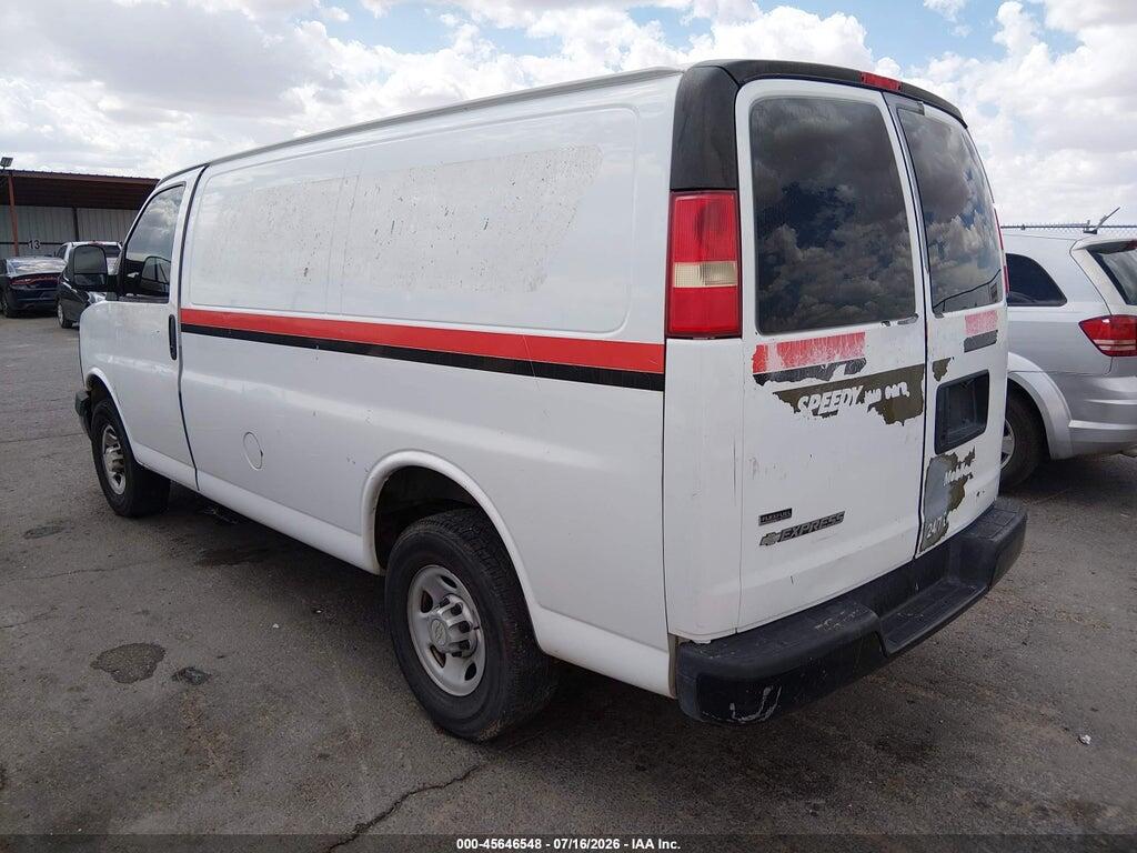 1GCWGFCA1B1113918 2011 CHEVROLET EXPRESS 2500 photo no. 3