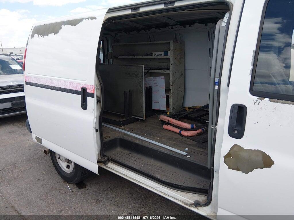 1GCWGFCA1B1113918 2011 CHEVROLET EXPRESS 2500 photo no. 8