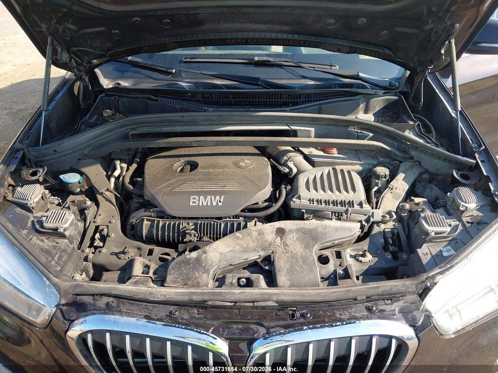 WBXHT3C32H5F81703 2017 BMW X1 photo no. 10