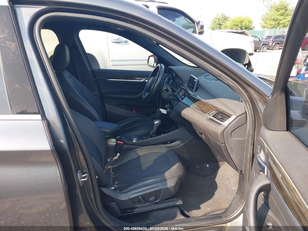 WBXHT3C30H5F73065 2017 BMW X1 photo no. 5