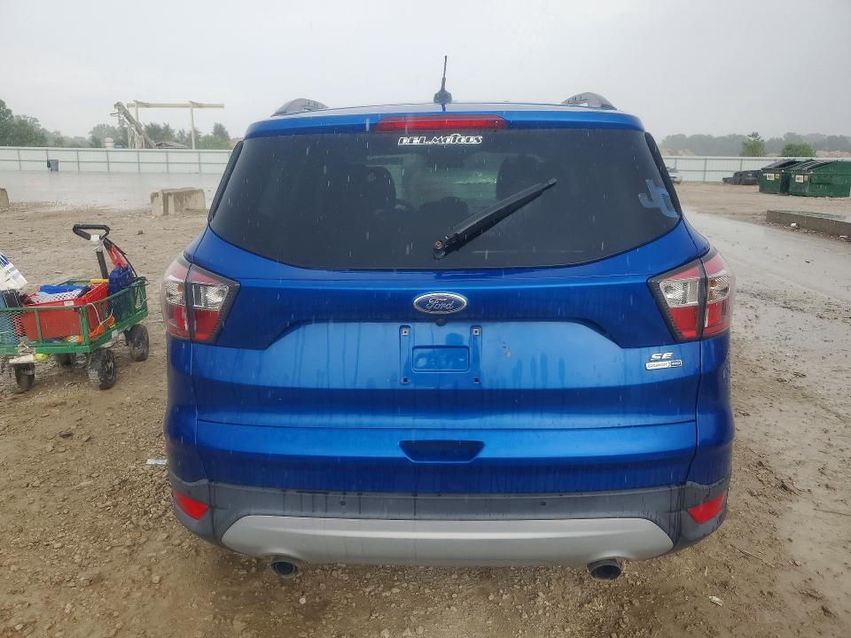 2017 FORD ESCAPE SE — Фото 6 из 12