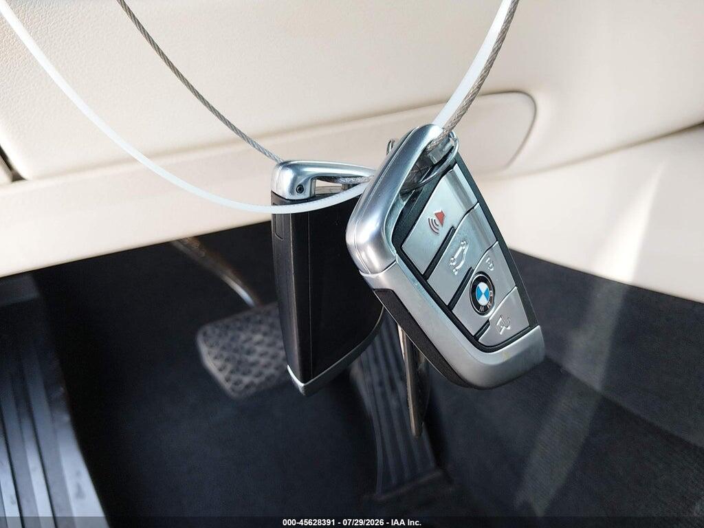 5UXKR2C32H0X03643 2017 BMW X5 photo no. 11