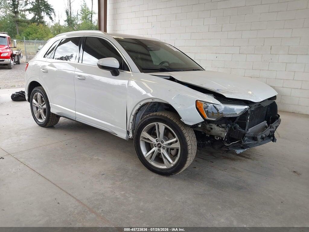 WA1DECF34N1010225 2022 AUDI Q3 photo no. 1