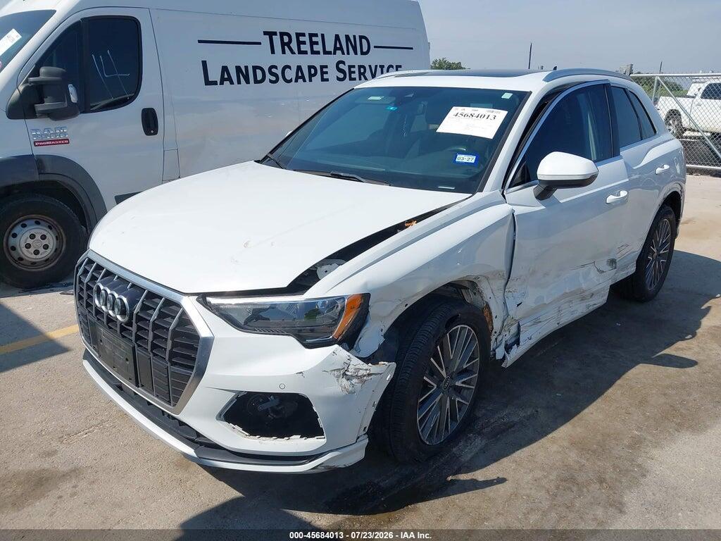 WA1AUCF34N1008111 2022 AUDI Q3 photo no. 2