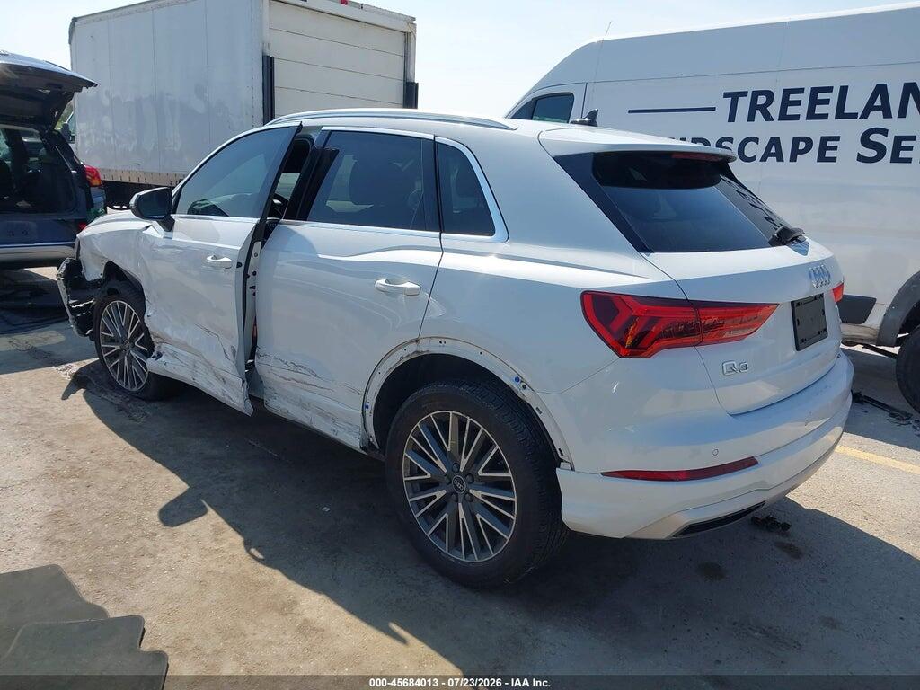 WA1AUCF34N1008111 2022 AUDI Q3 photo no. 3