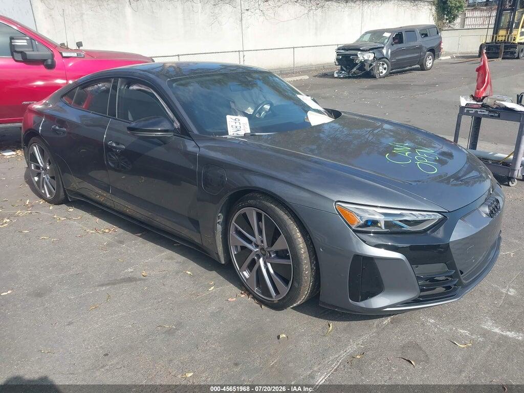 2022 AUDI E-TRON GT WAUEJBFW3N7011001