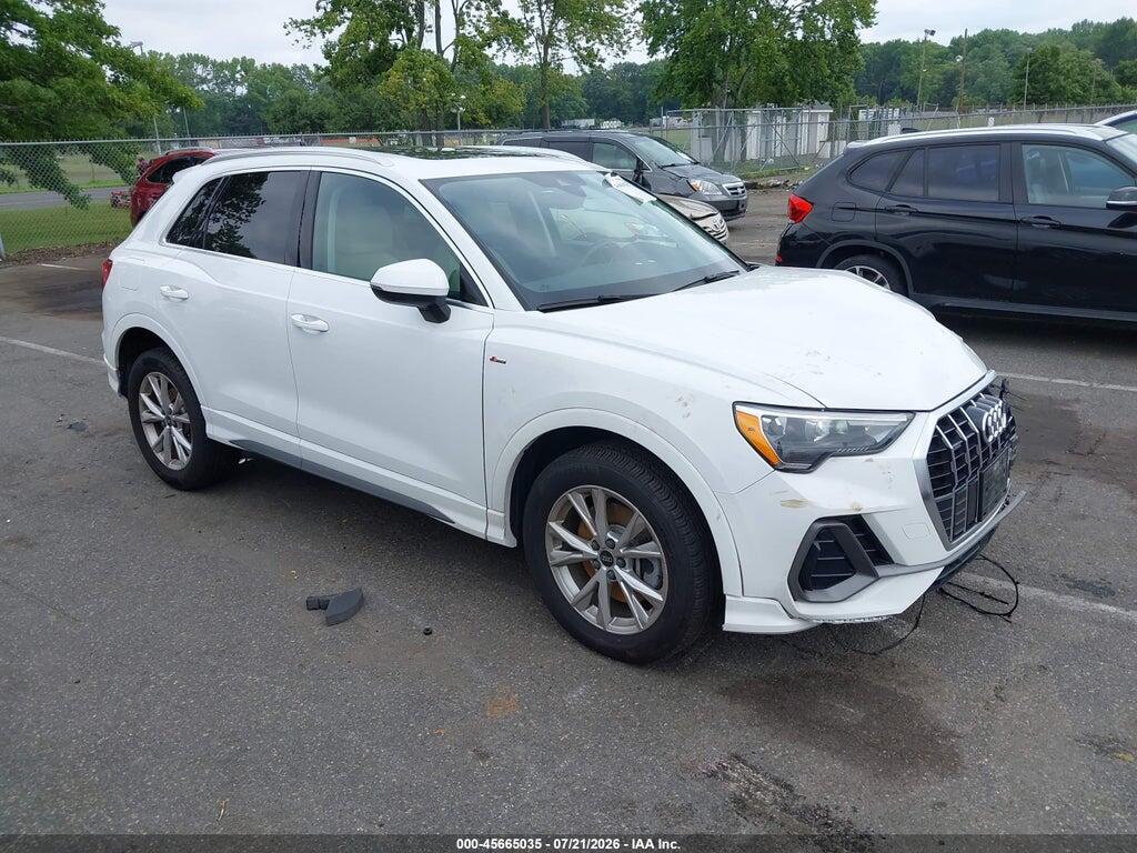 WA1DECF37N1085453 2022 AUDI Q3 photo no. 1