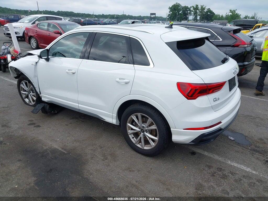WA1DECF37N1085453 2022 AUDI Q3 photo no. 3
