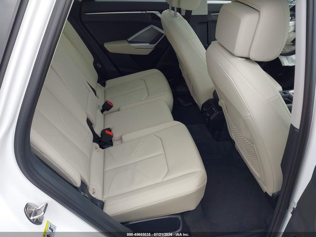 WA1DECF37N1085453 2022 AUDI Q3 photo no. 8