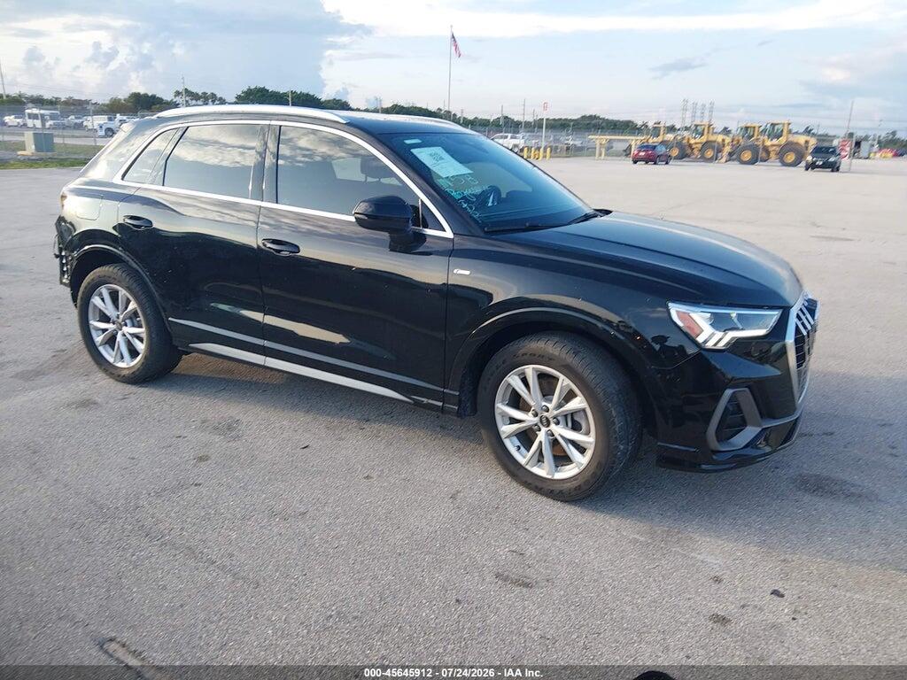 WA1EECF37N1082086 2022 AUDI Q3 photo no. 1