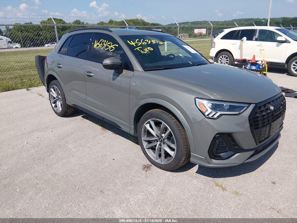 WA1EECF31N1075702 2022 AUDI Q3 photo no. 1