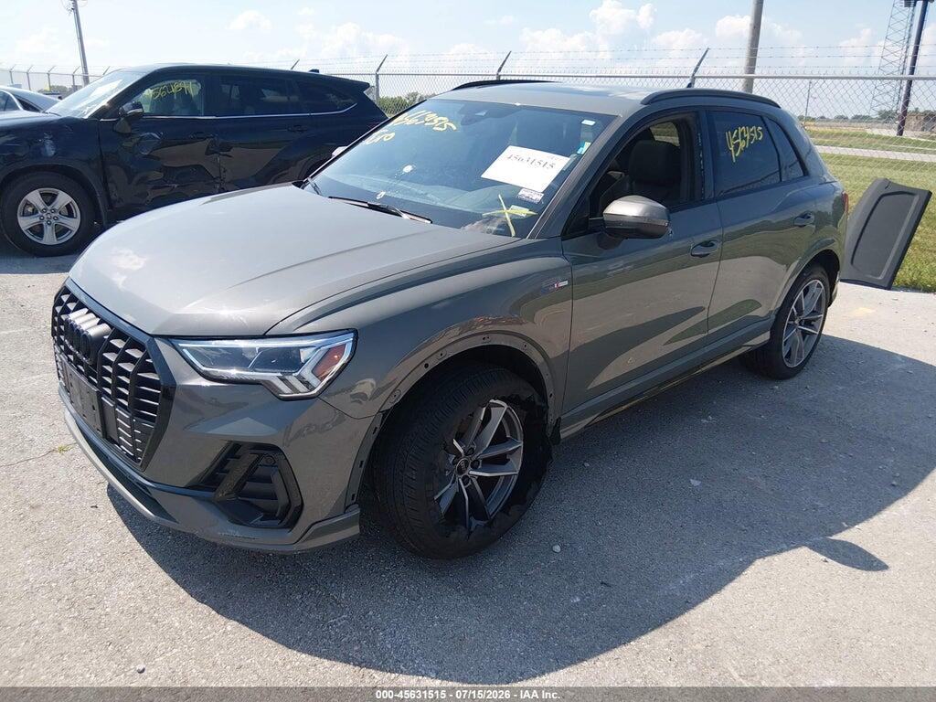 WA1EECF31N1075702 2022 AUDI Q3 photo no. 2