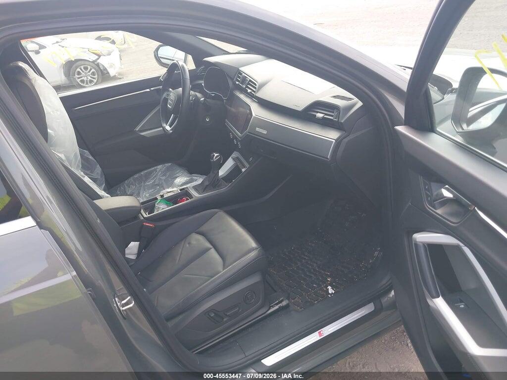 WA1DECF35N1138912 2022 AUDI Q3 photo no. 5