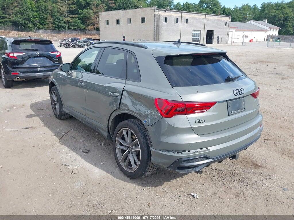 WA1EECF39N1052877 2022 AUDI Q3 photo no. 3