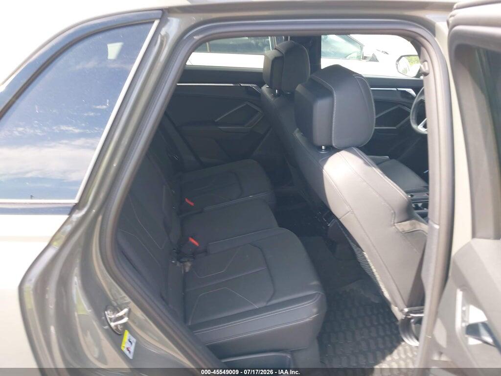 WA1EECF39N1052877 2022 AUDI Q3 photo no. 8