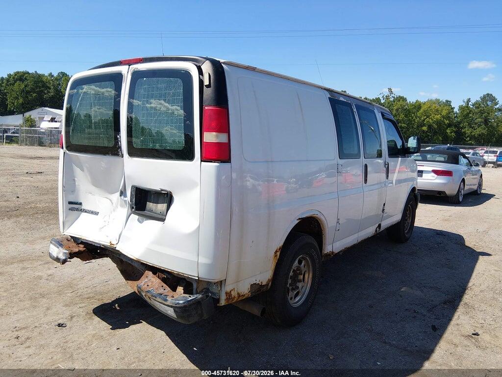 1GCZGFAA3A1120741 2010 CHEVROLET EXPRESS 2500 photo no. 4