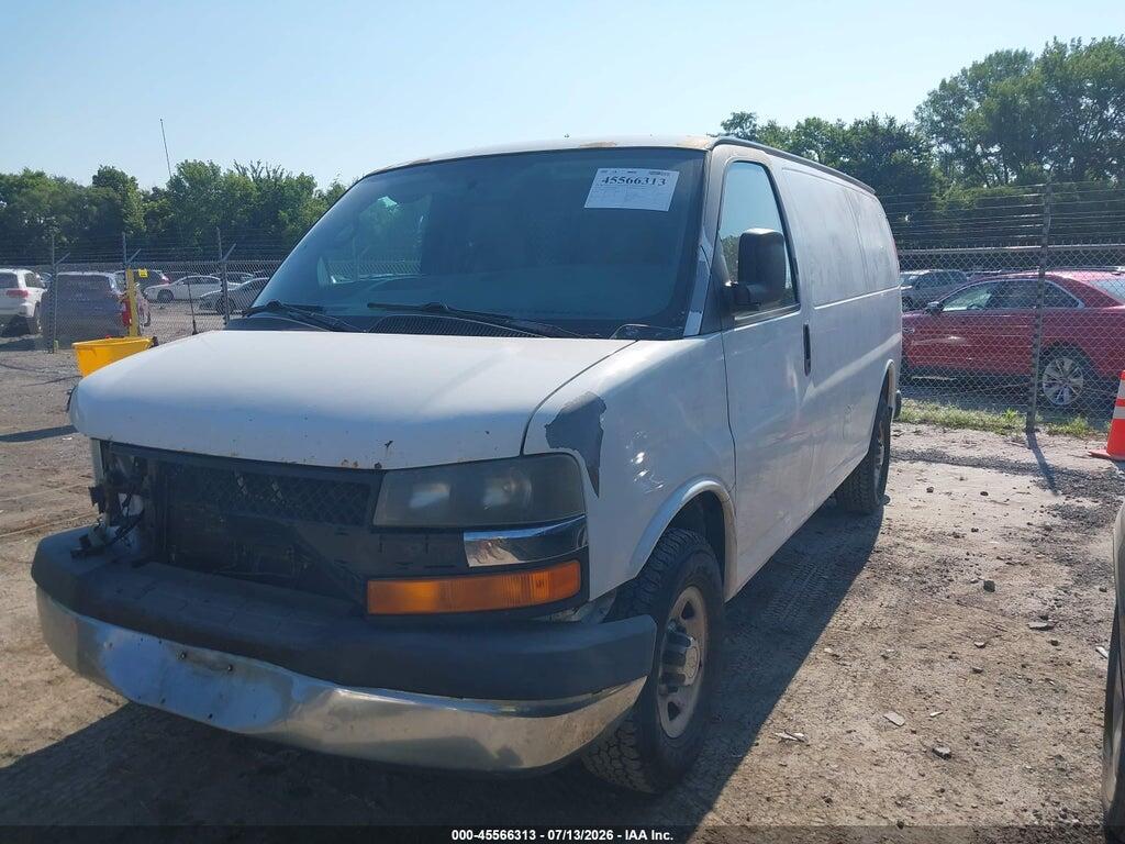 1GCZGFBA3A1109432 2010 CHEVROLET EXPRESS 2500 photo no. 2
