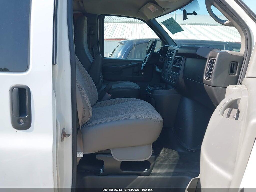 1GCZGFBA3A1109432 2010 CHEVROLET EXPRESS 2500 photo no. 5